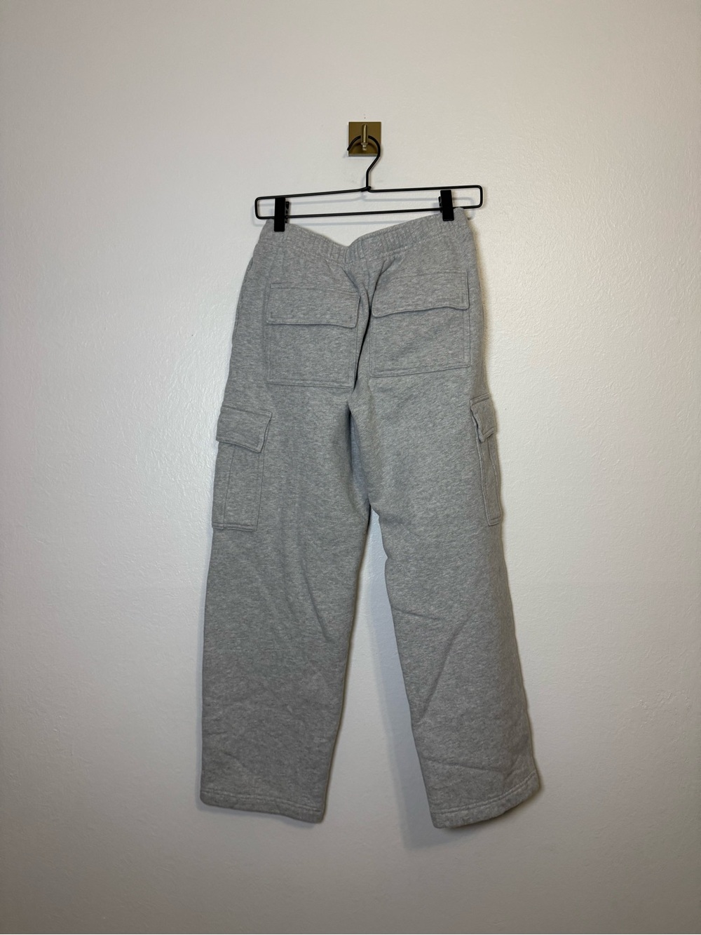 Aritzia Cozy Sweatfleece Mega Cargo™ Sweatpant - Picture 4 of 7